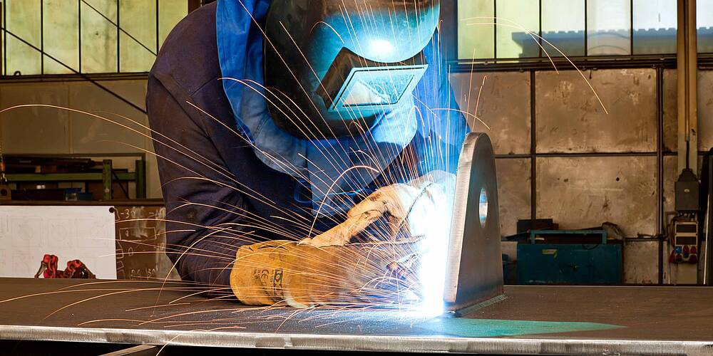 Mit handwerklichem Geschick einen eigenen Hubtisch bauen