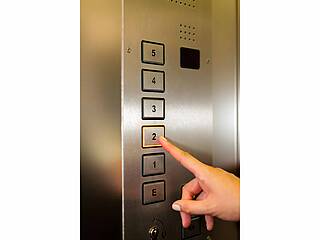 Operation of a passenger elevator
